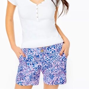 Lilly Pulitzer Jayne Knit Short Calla Lilly Pink High Tide Good Vibes Size 2
